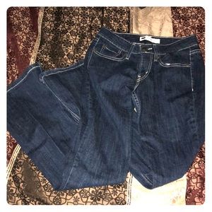 Woman’s Levi’s 518